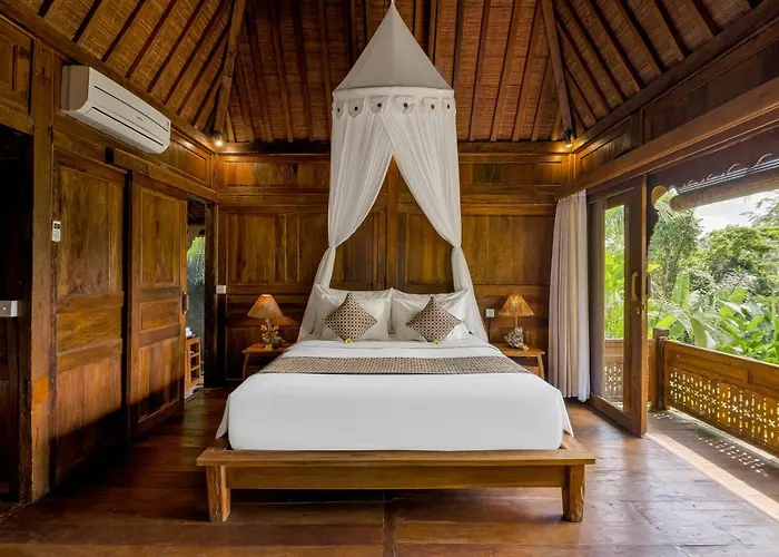 Mandana Villa *